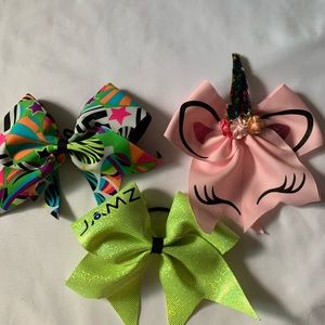 Bright cheer bow pack